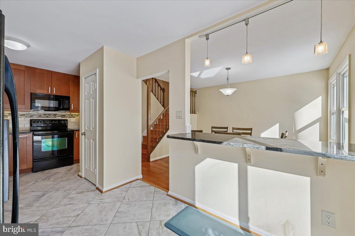 17119 BRIARDALE ROAD