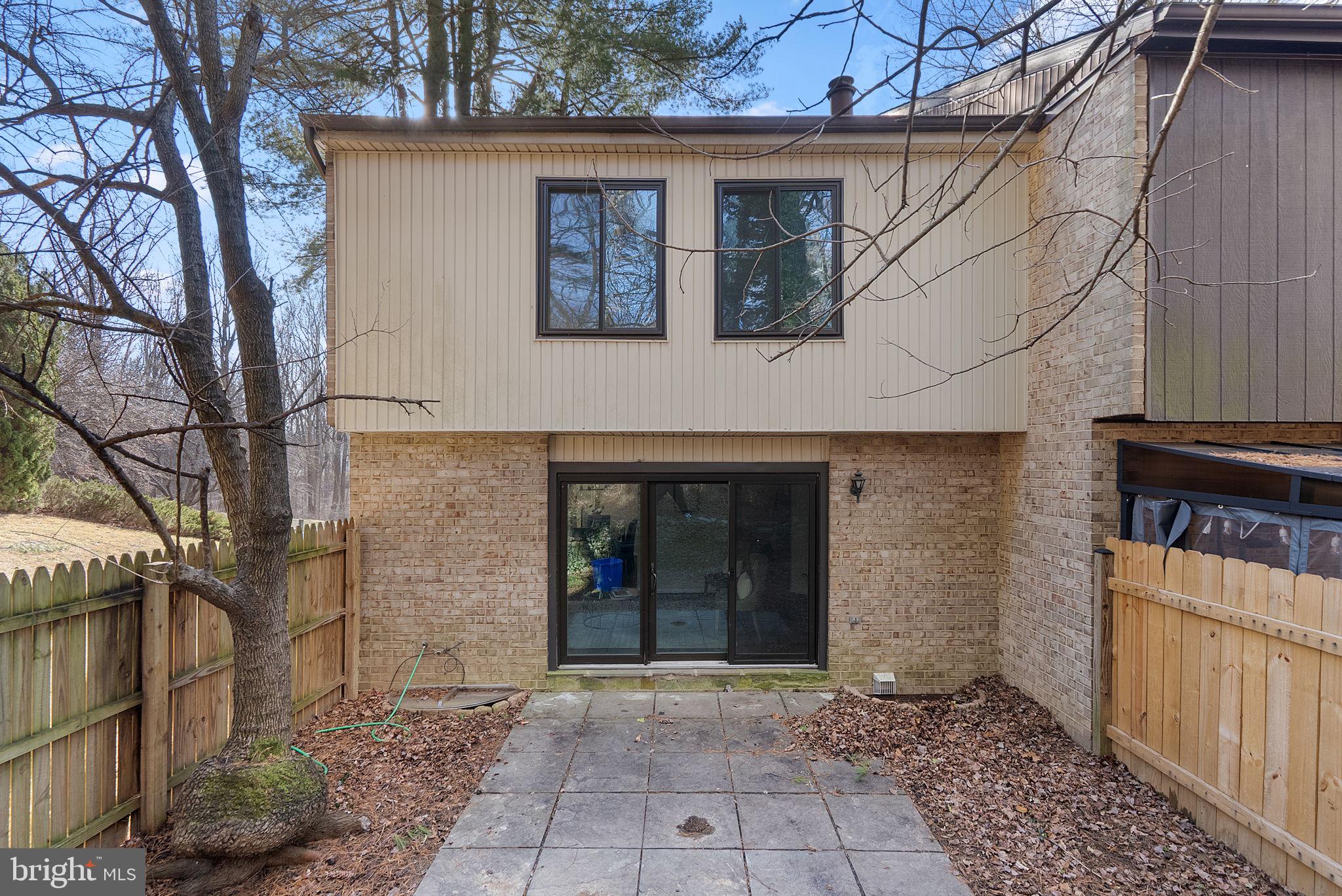 12236 GREENLEAF AVENUE