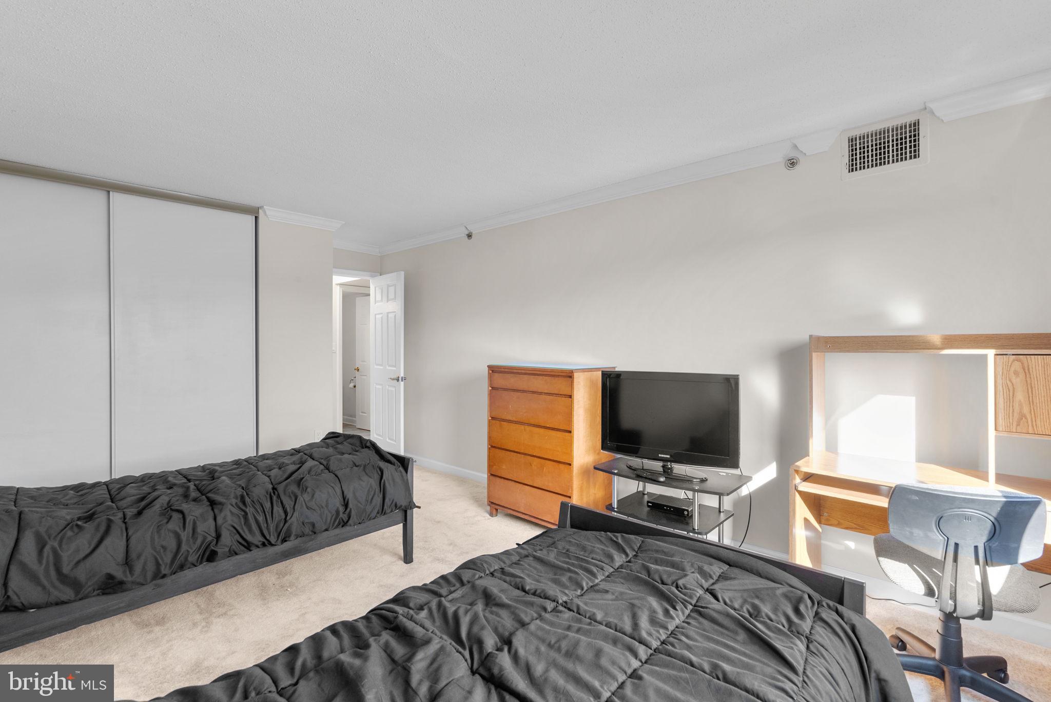 3330 N LEISURE WORLD BOULEVARD 5-604