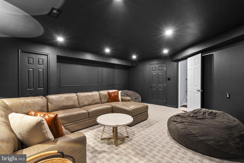 1339 MAIN STREET