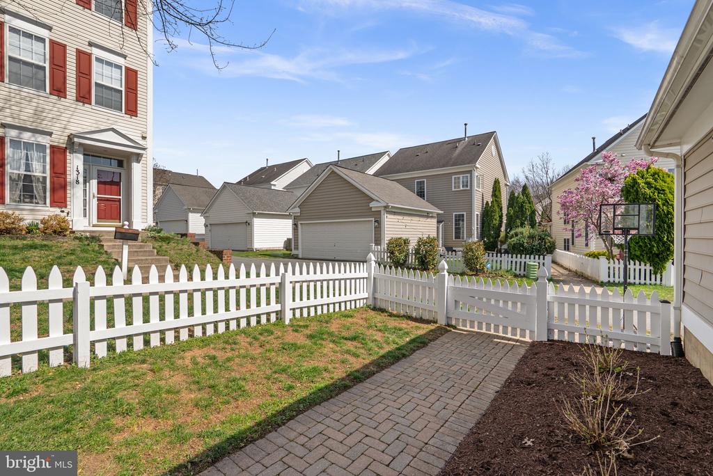 1339 MAIN STREET