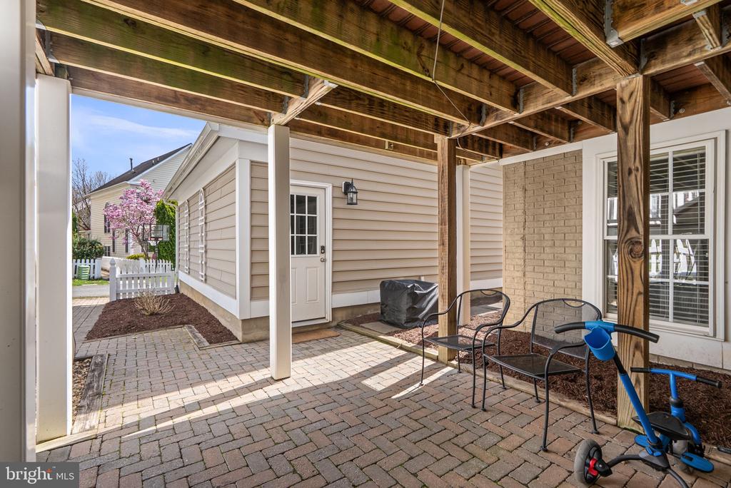 1339 MAIN STREET