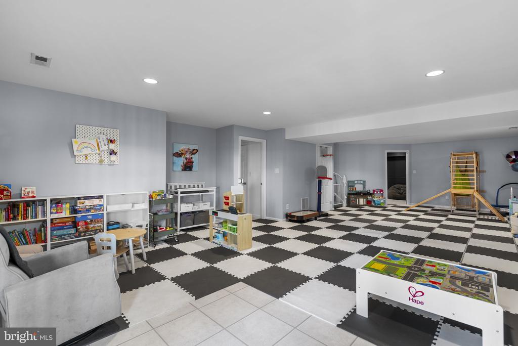 1339 MAIN STREET