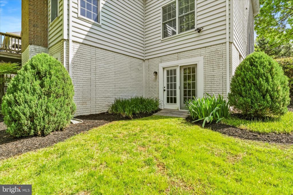 10107 DAPHNEY HOUSE WAY