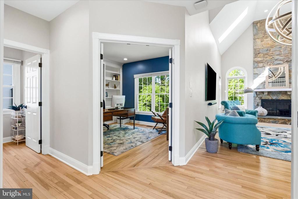 10107 DAPHNEY HOUSE WAY