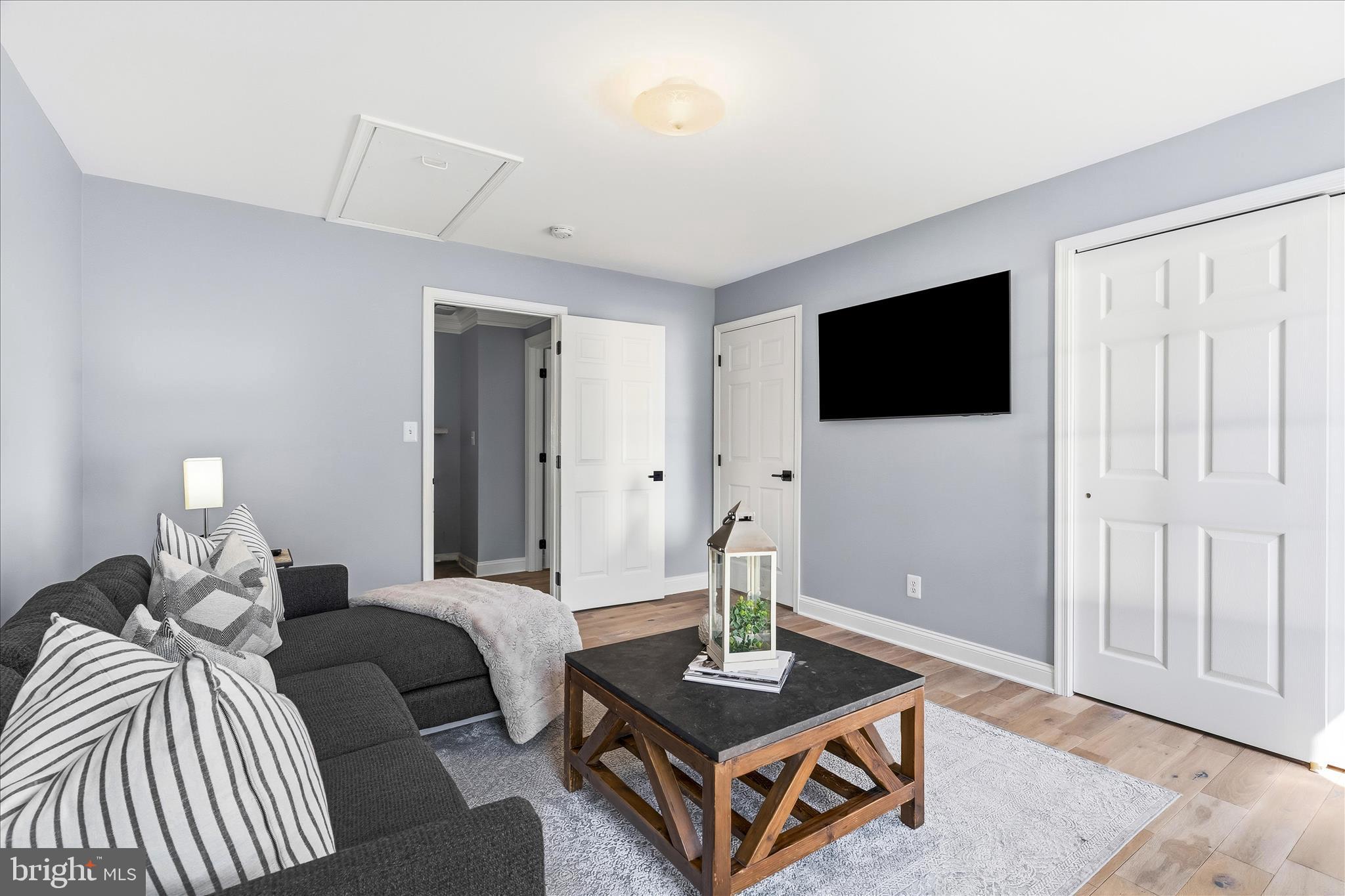 10107 DAPHNEY HOUSE WAY