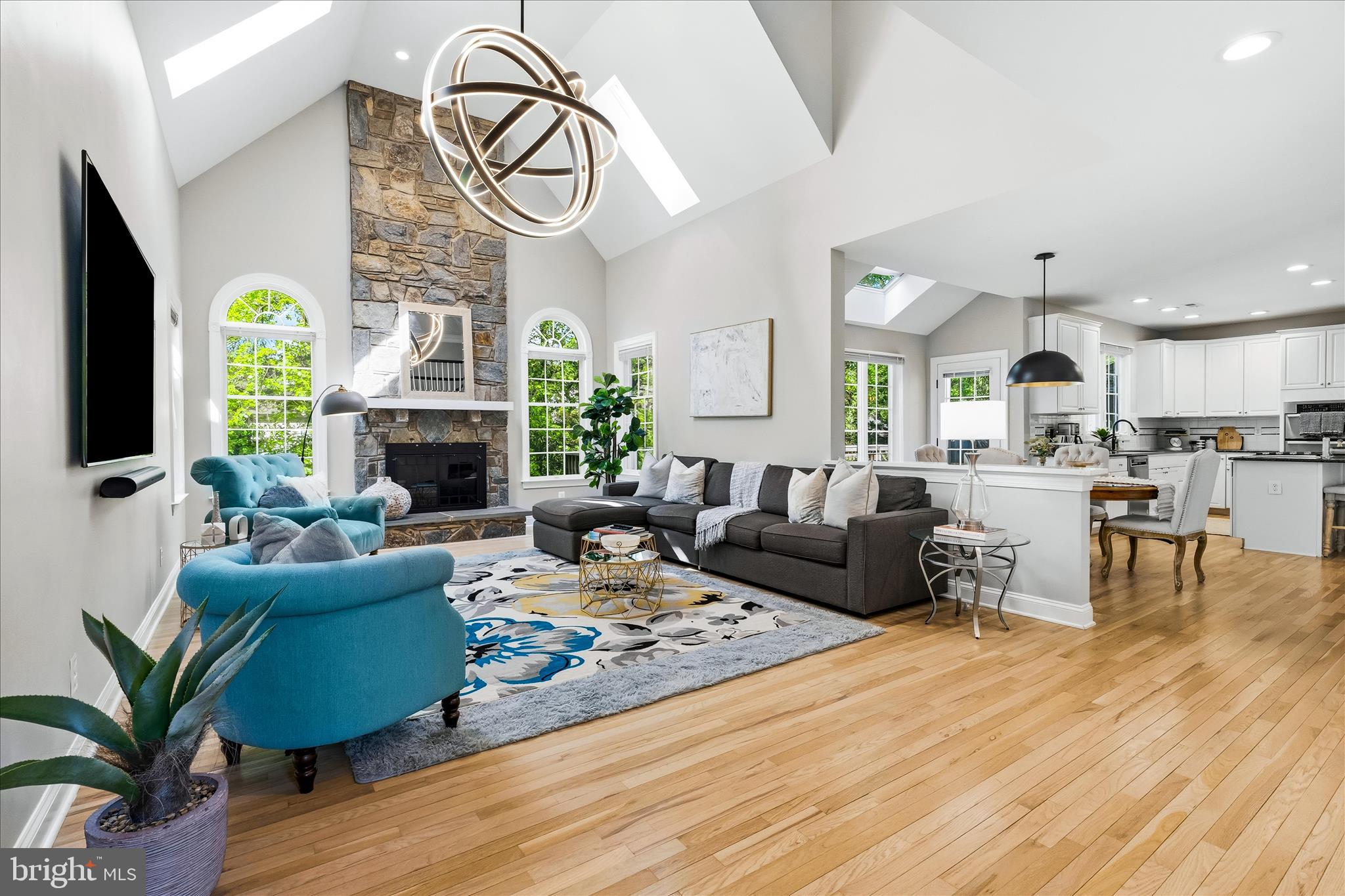 10107 DAPHNEY HOUSE WAY