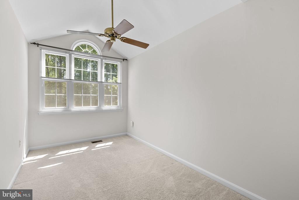 111 TIMBERBROOK LANE 304