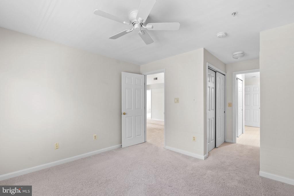 111 TIMBERBROOK LANE 304
