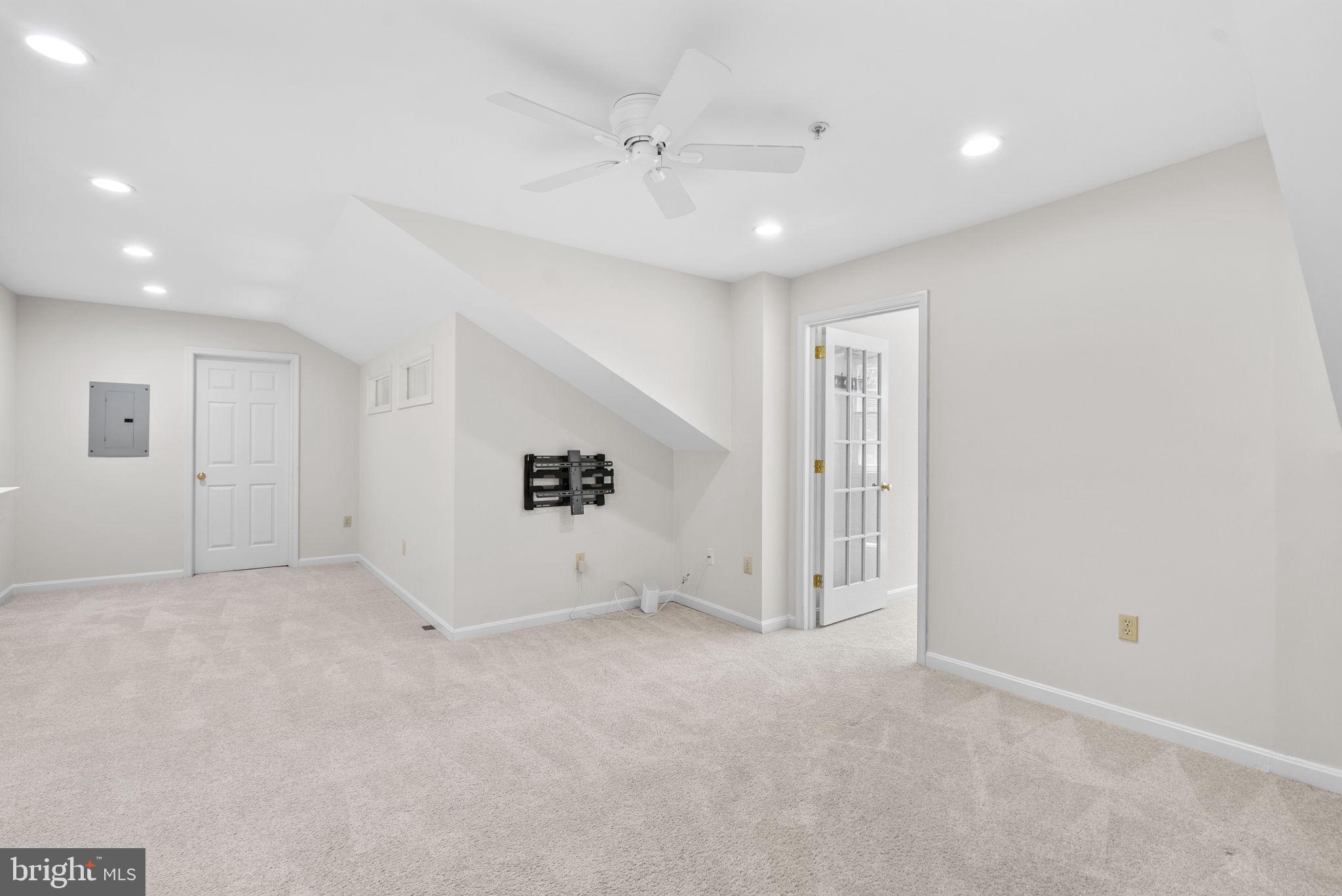 111 TIMBERBROOK LANE 304