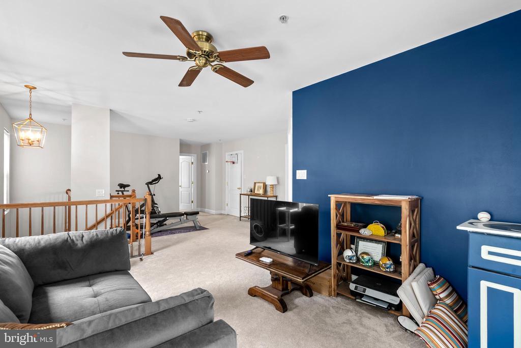 15 SWANTON LANE 100