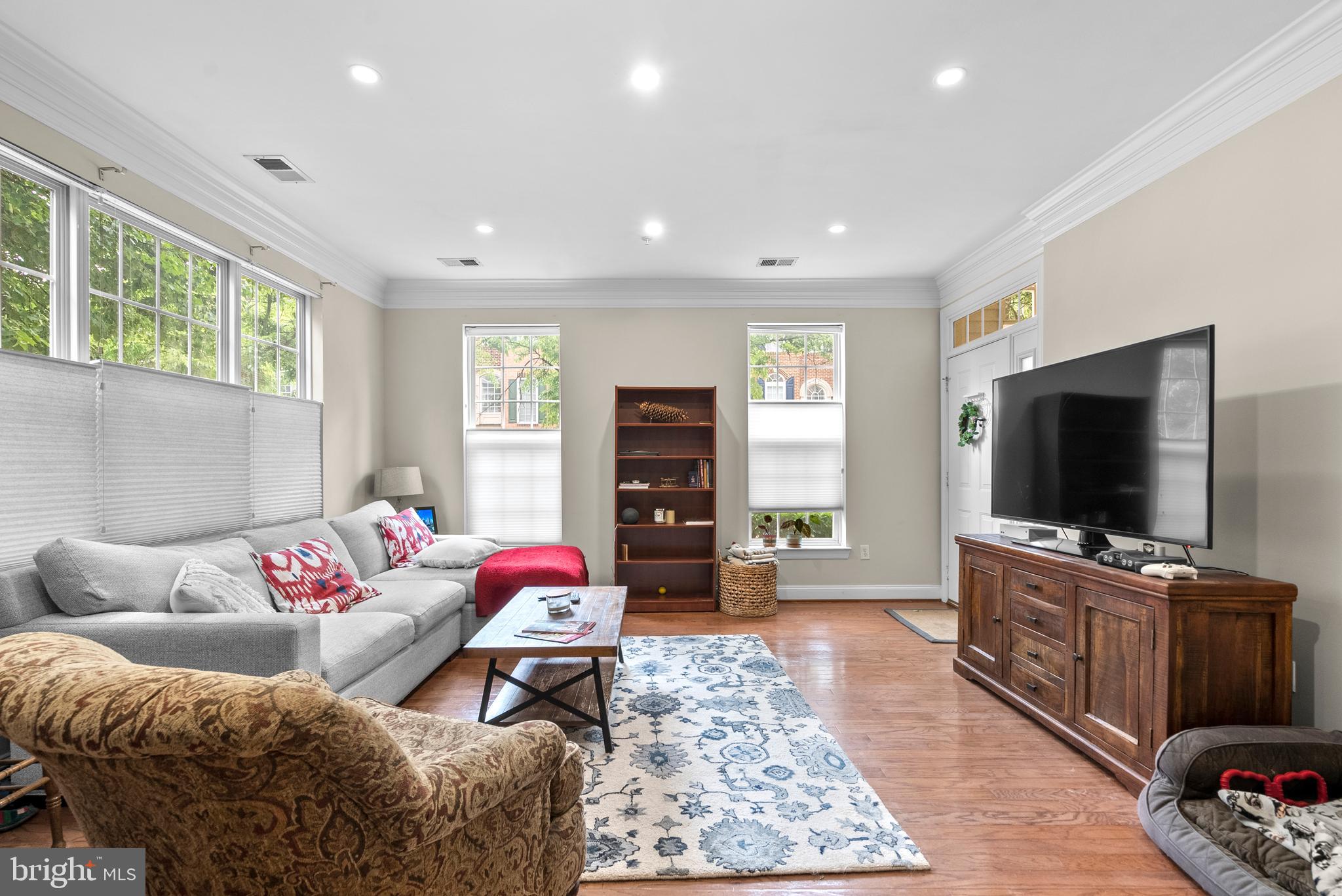 15 SWANTON LANE 100