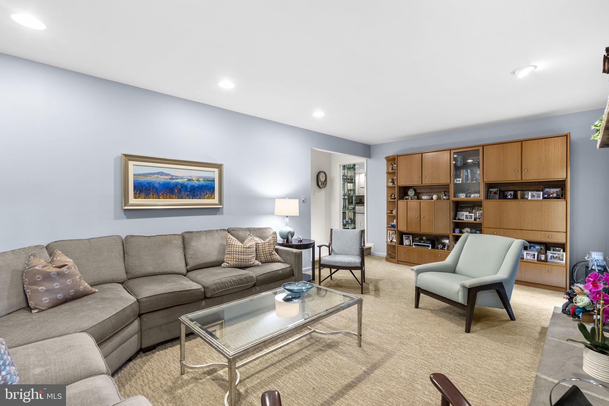 5820 MAGIC MOUNTAIN DRIVE