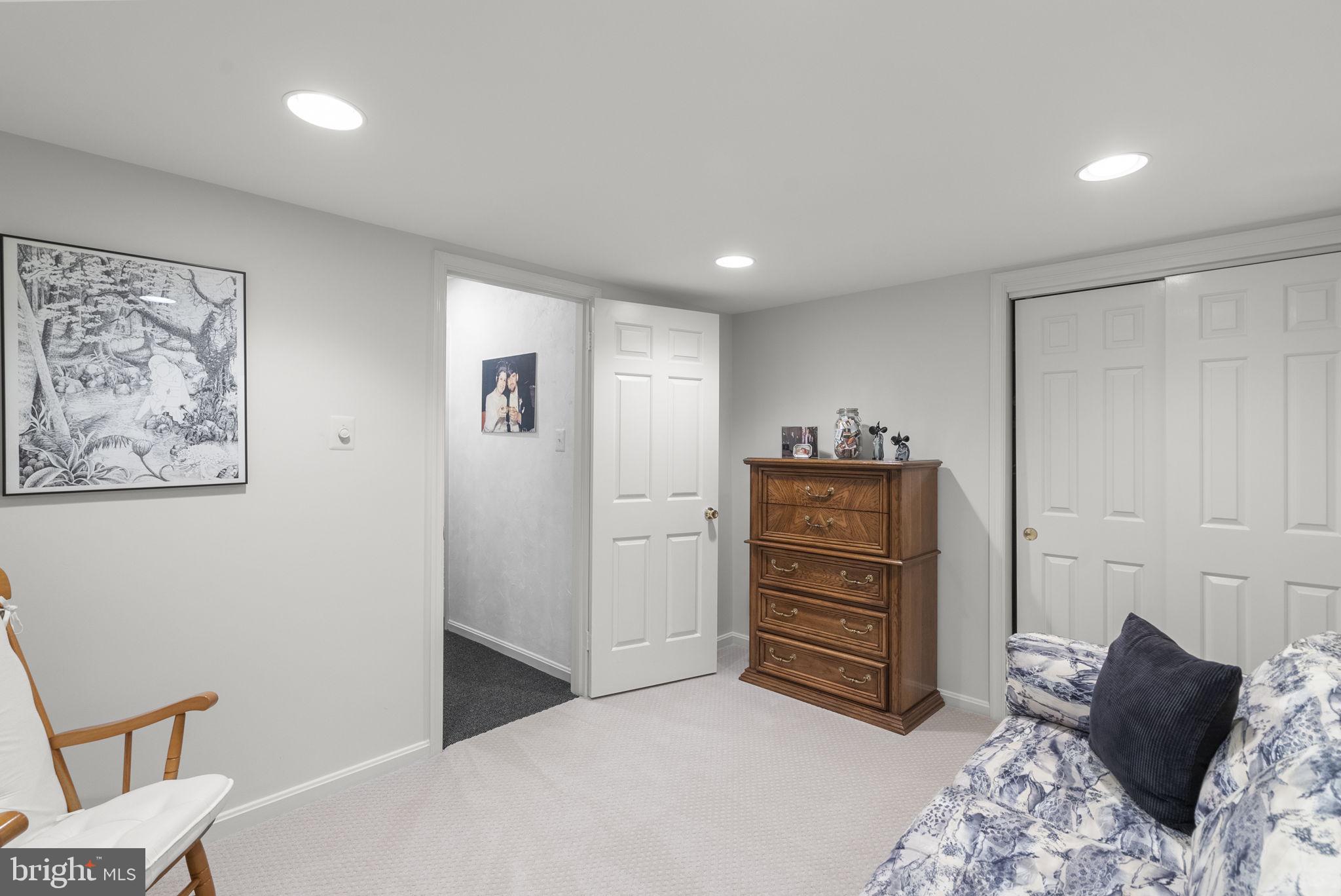 5820 MAGIC MOUNTAIN DRIVE