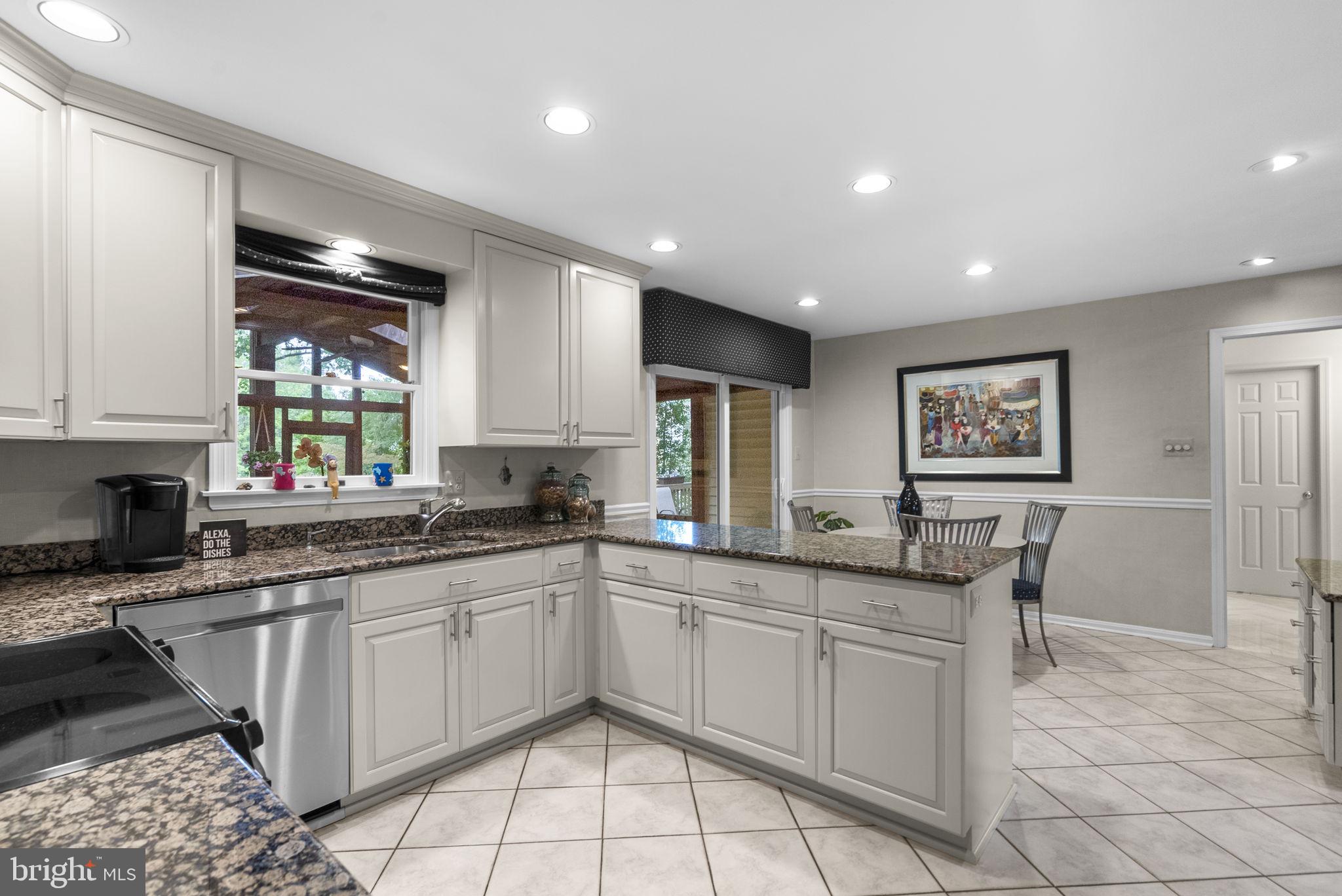 5820 MAGIC MOUNTAIN DRIVE