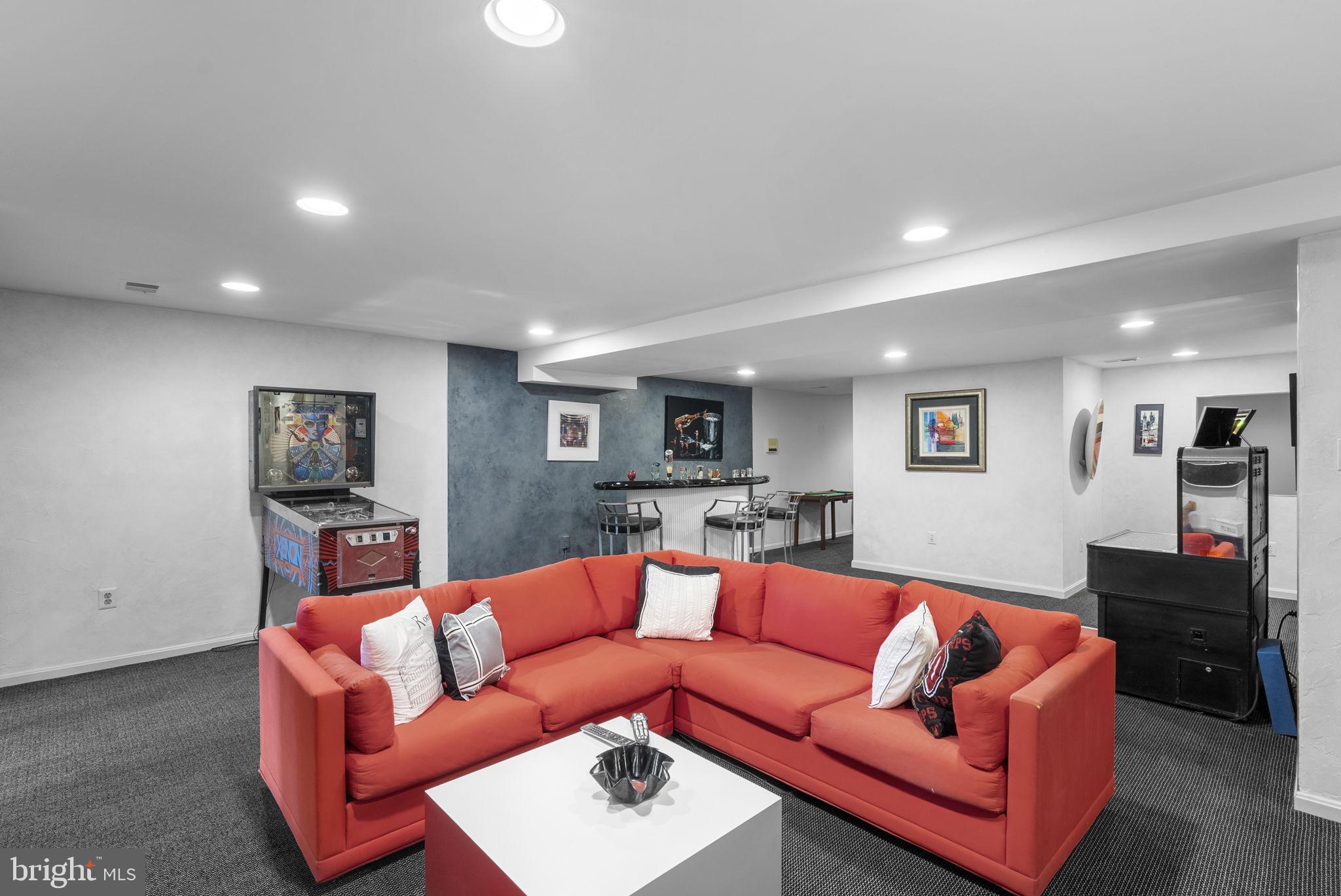 5820 MAGIC MOUNTAIN DRIVE