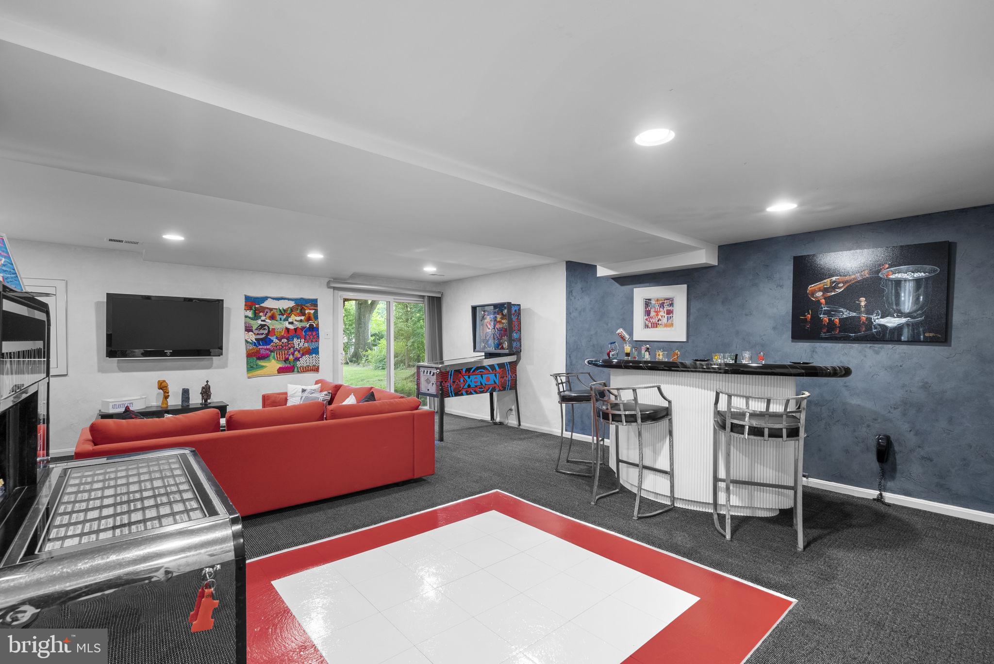 5820 MAGIC MOUNTAIN DRIVE