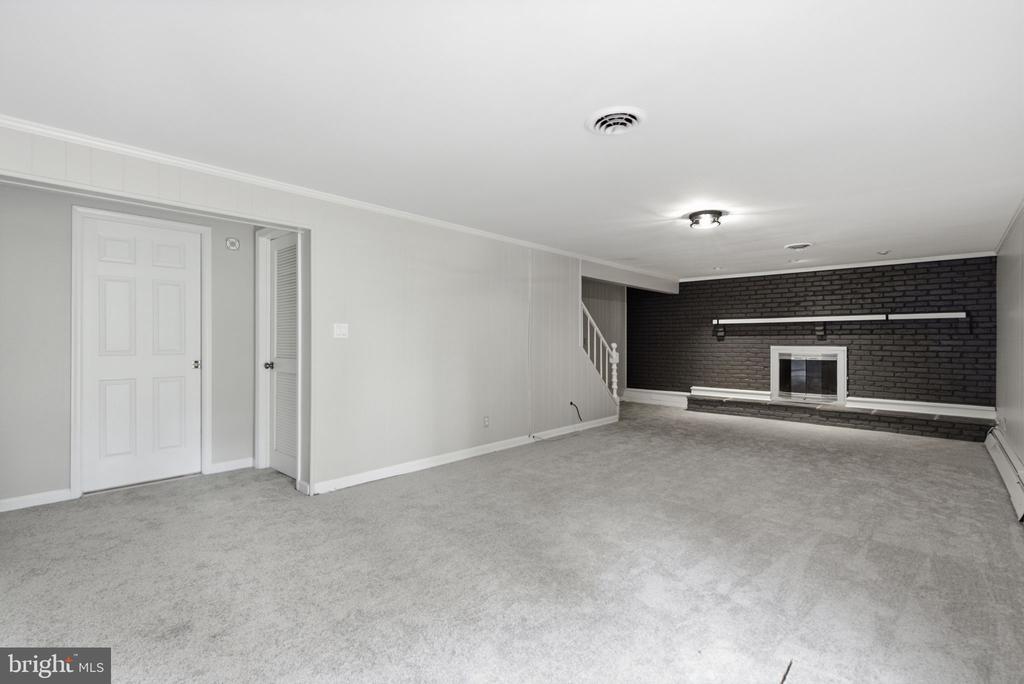 10808 KINGSTEAD ROAD
