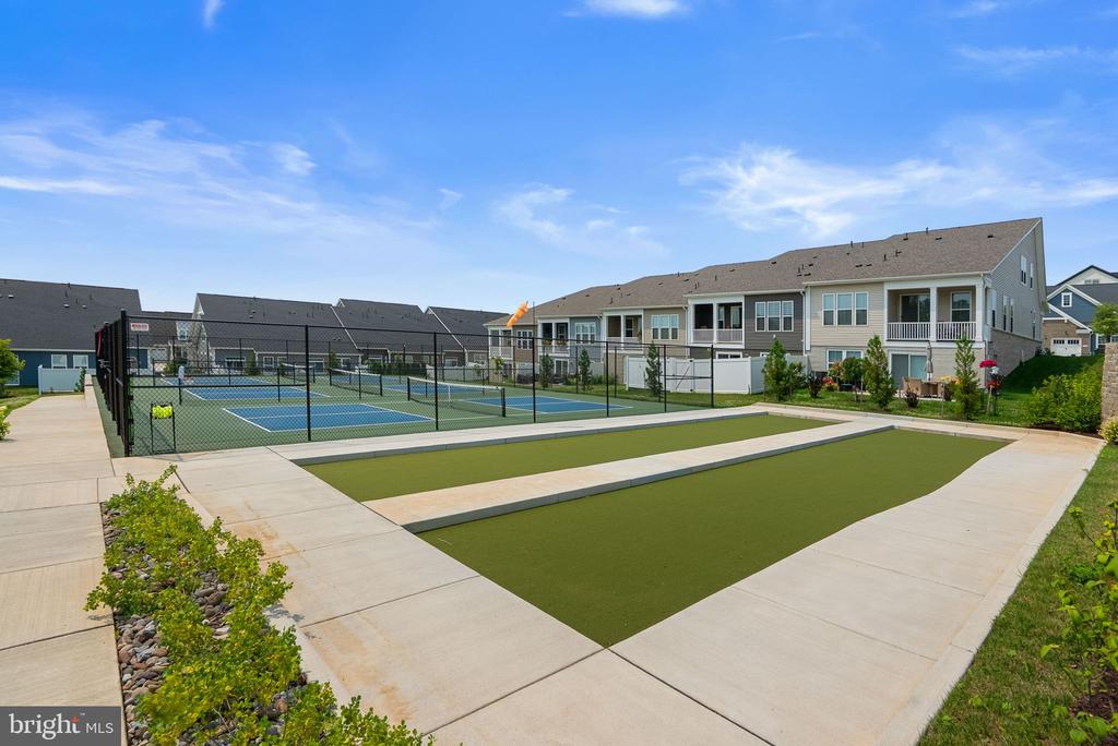 13210 PETREL STREET Unit: 3307