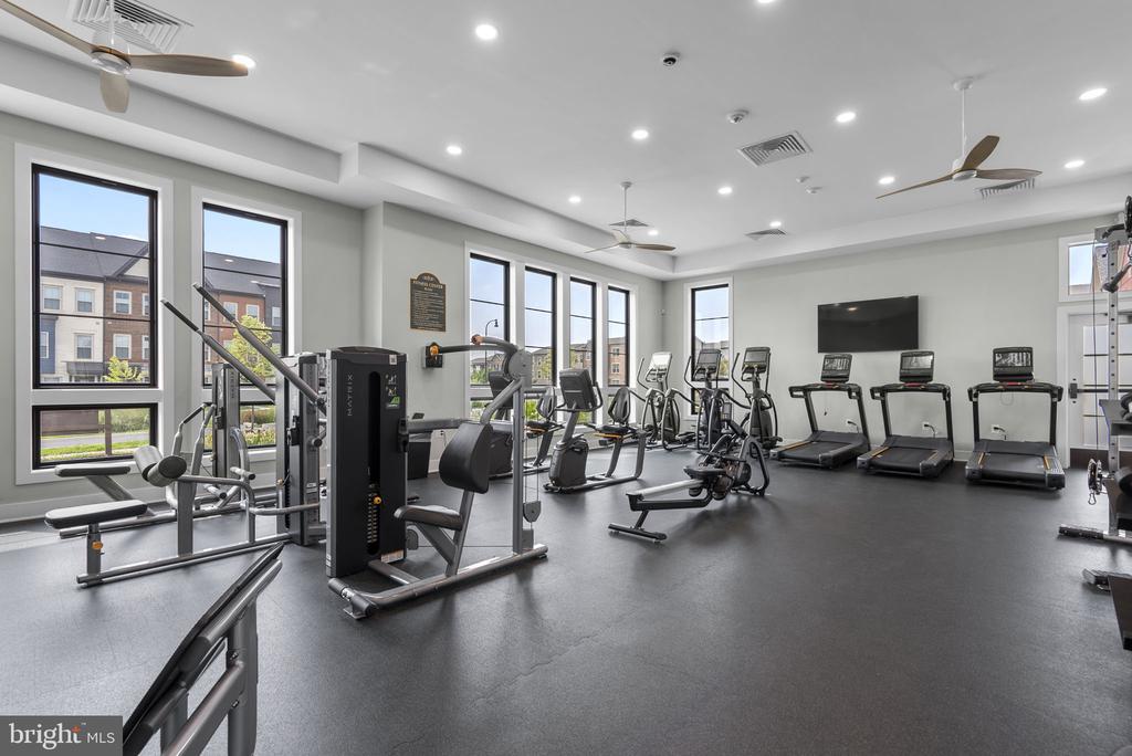 13210 PETREL STREET Unit: 3307
