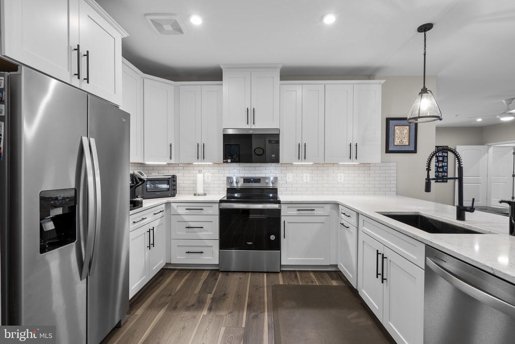 13210 PETREL STREET Unit: 3307