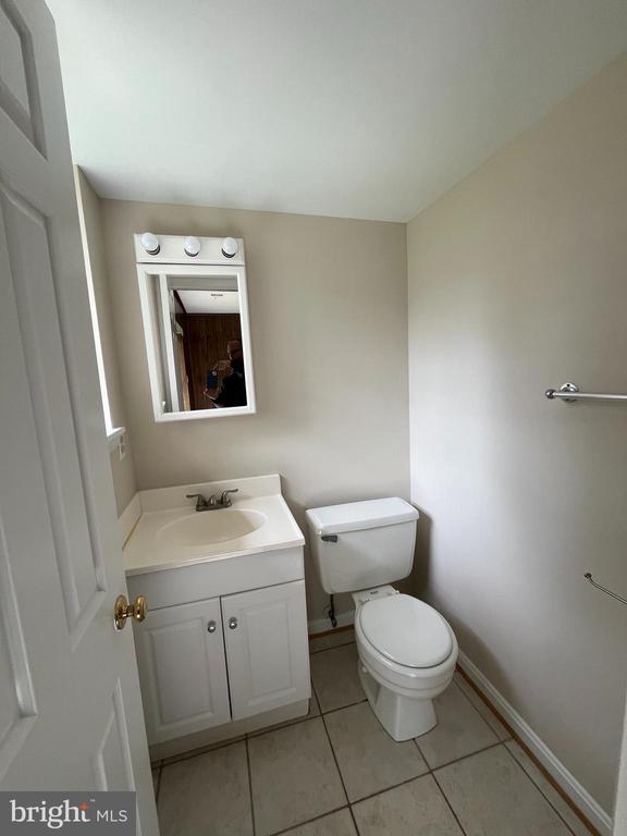 15705 ANAMOSA DRIVE