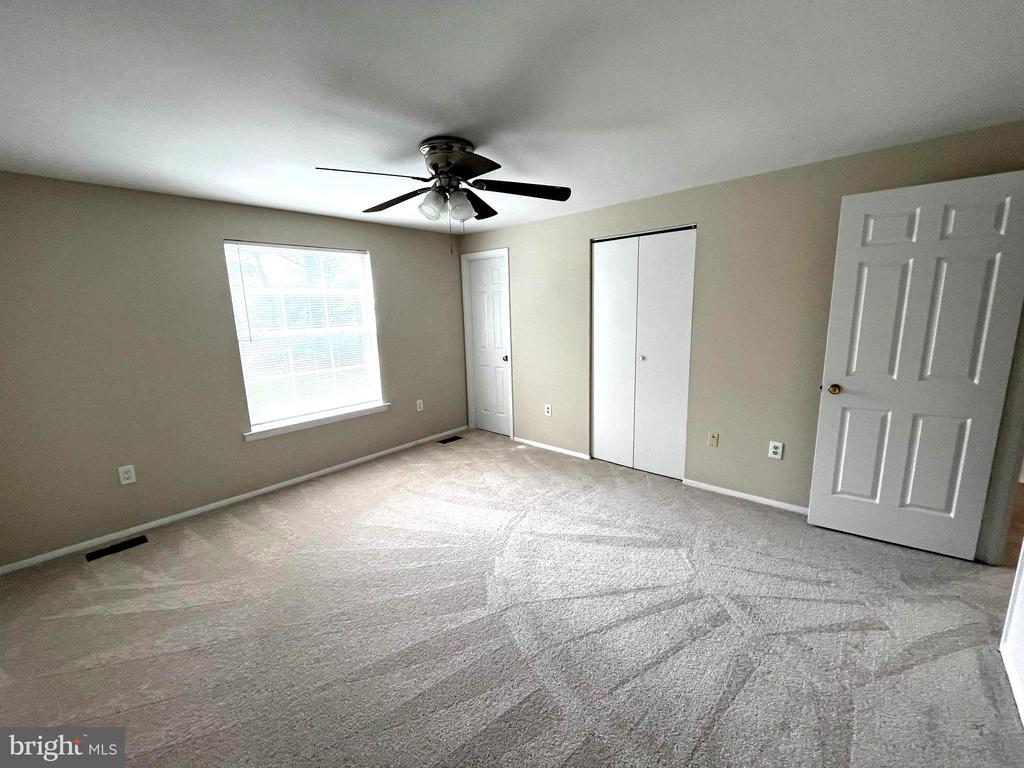 15705 ANAMOSA DRIVE
