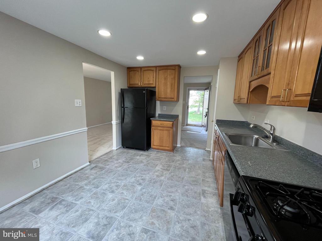 15705 ANAMOSA DRIVE