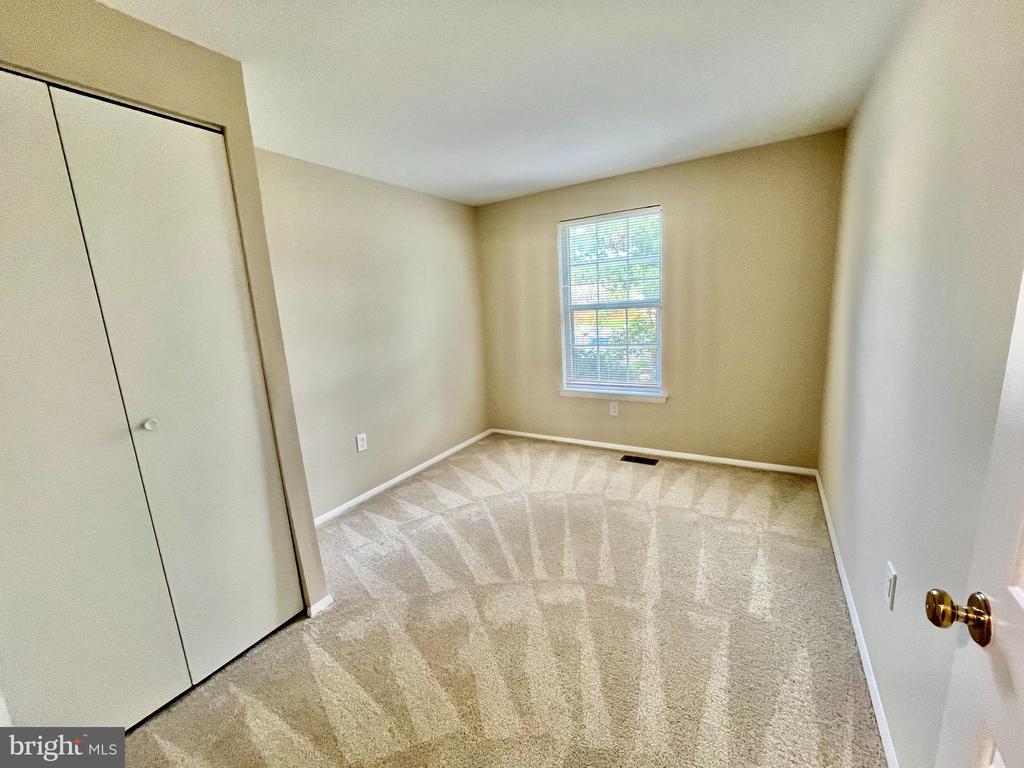 15705 ANAMOSA DRIVE