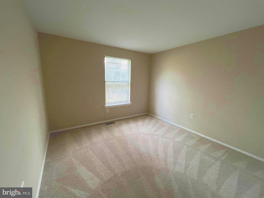 15705 ANAMOSA DRIVE