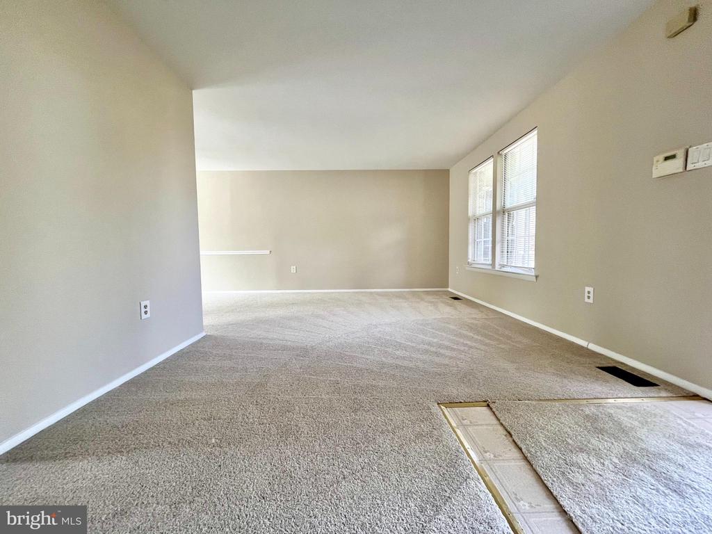 15705 ANAMOSA DRIVE