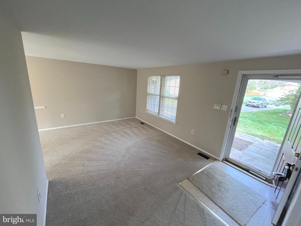 15705 ANAMOSA DRIVE