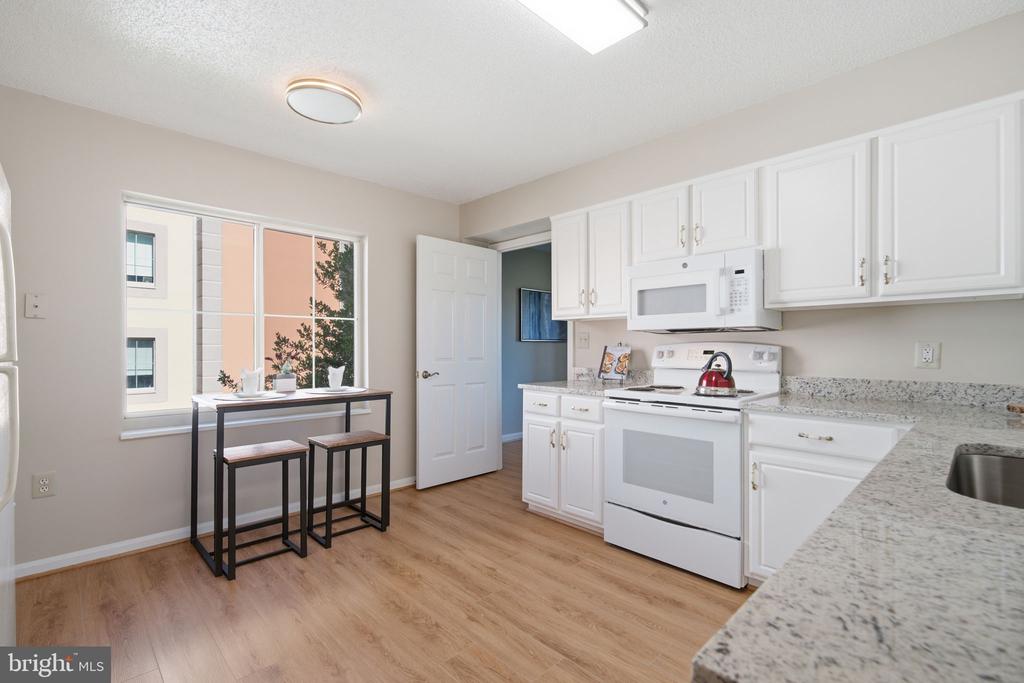 14805 PENNFIELD CIRCLE Unit: 304