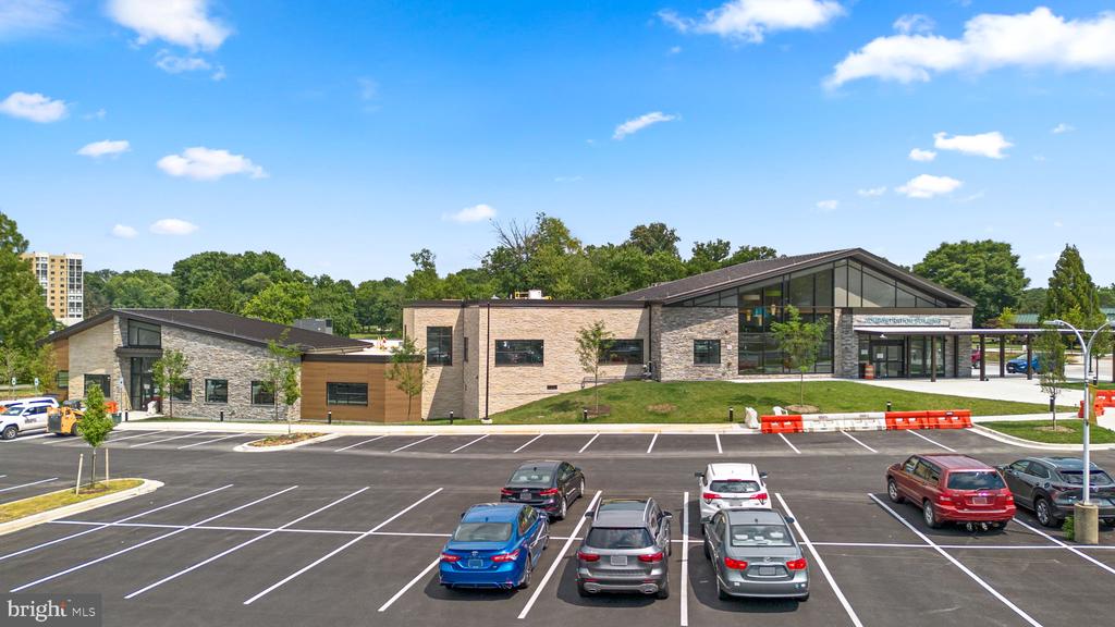 14805 PENNFIELD CIRCLE Unit: 304