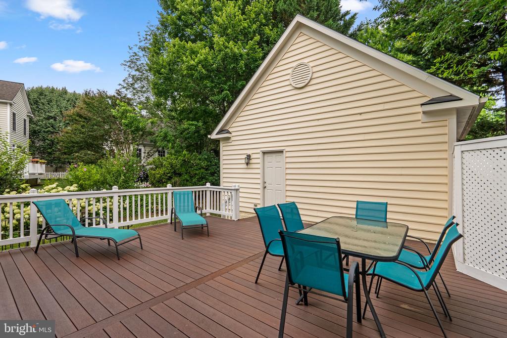 601 BRIGHT MEADOW DRIVE