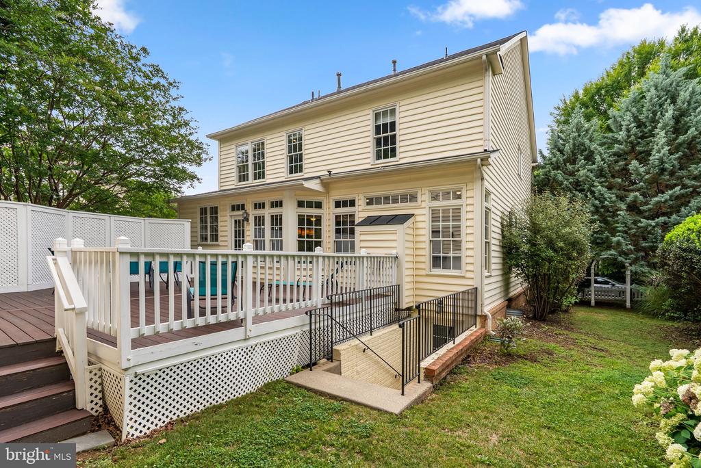 601 BRIGHT MEADOW DRIVE
