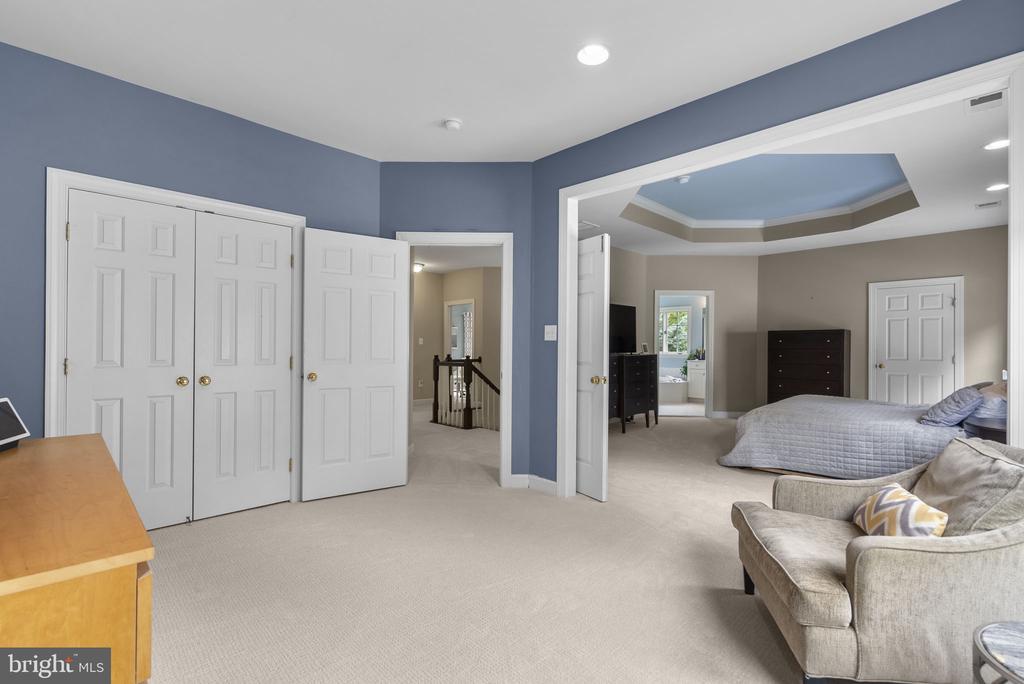 601 BRIGHT MEADOW DRIVE