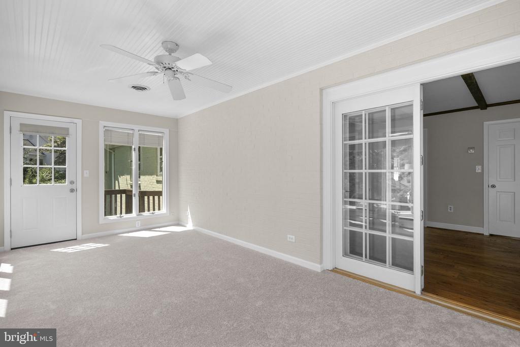 17609 STONERIDGE COURT