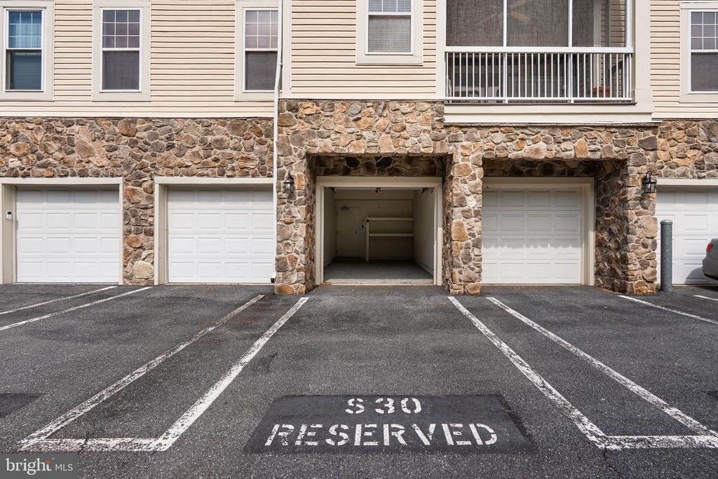 201 HIGH GABLES DRIVE Unit: 408