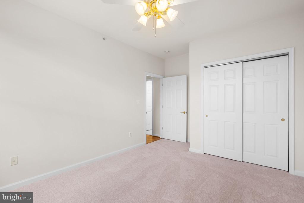 201 HIGH GABLES DRIVE Unit: 408