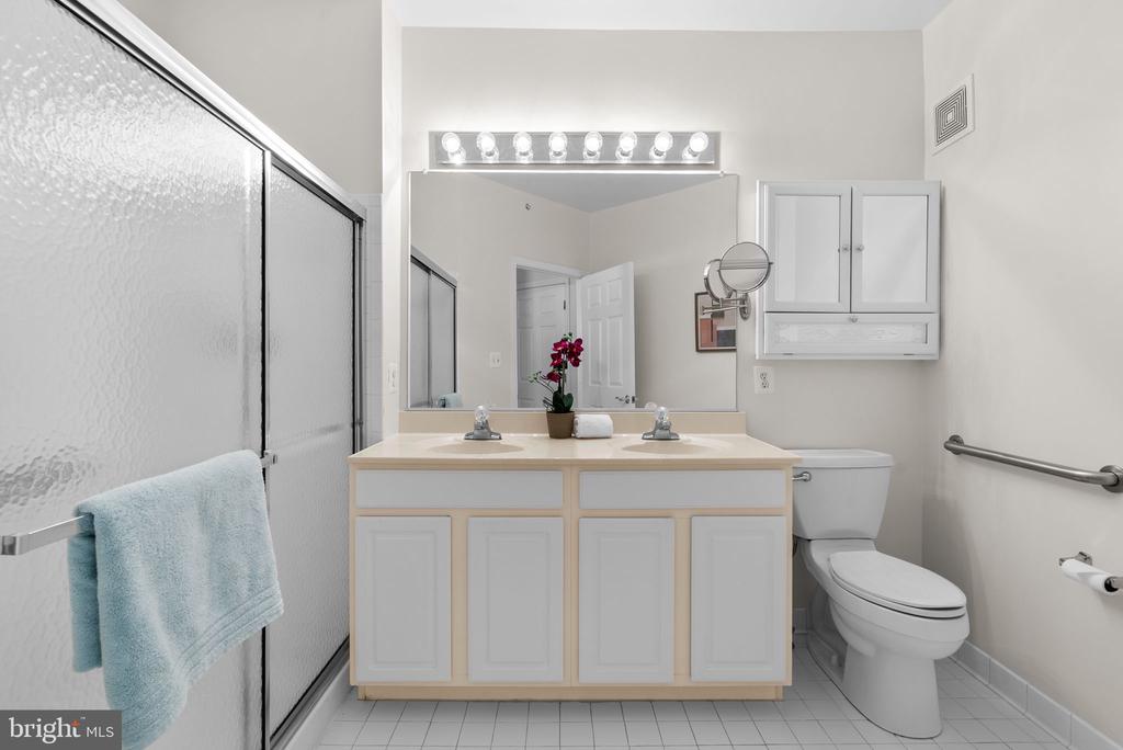 201 HIGH GABLES DRIVE Unit: 408
