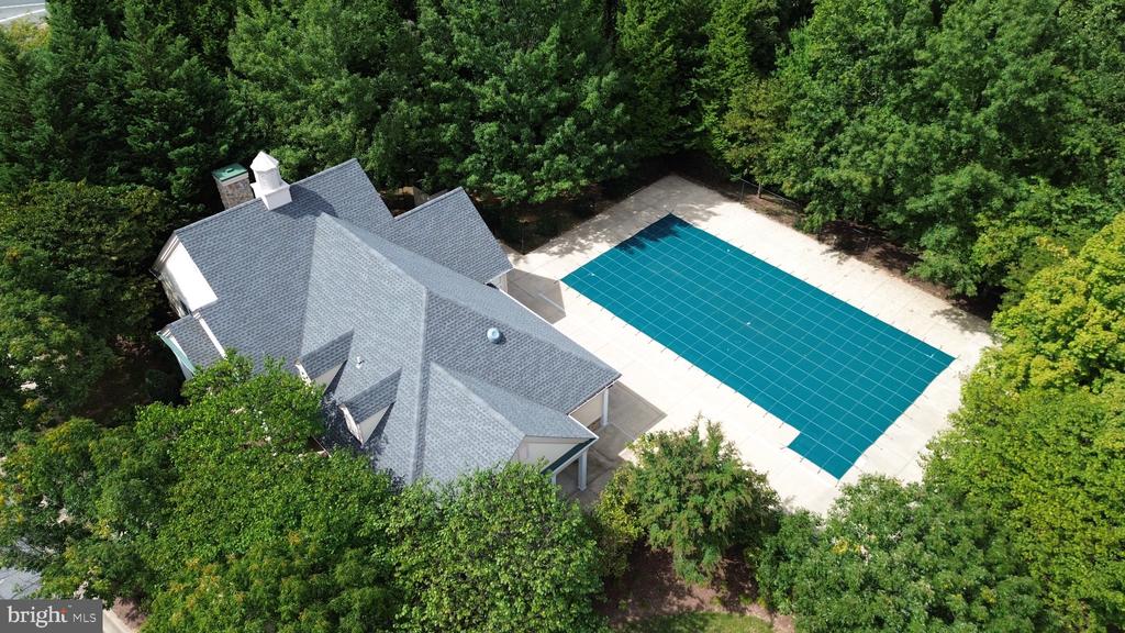 201 HIGH GABLES DRIVE Unit: 408