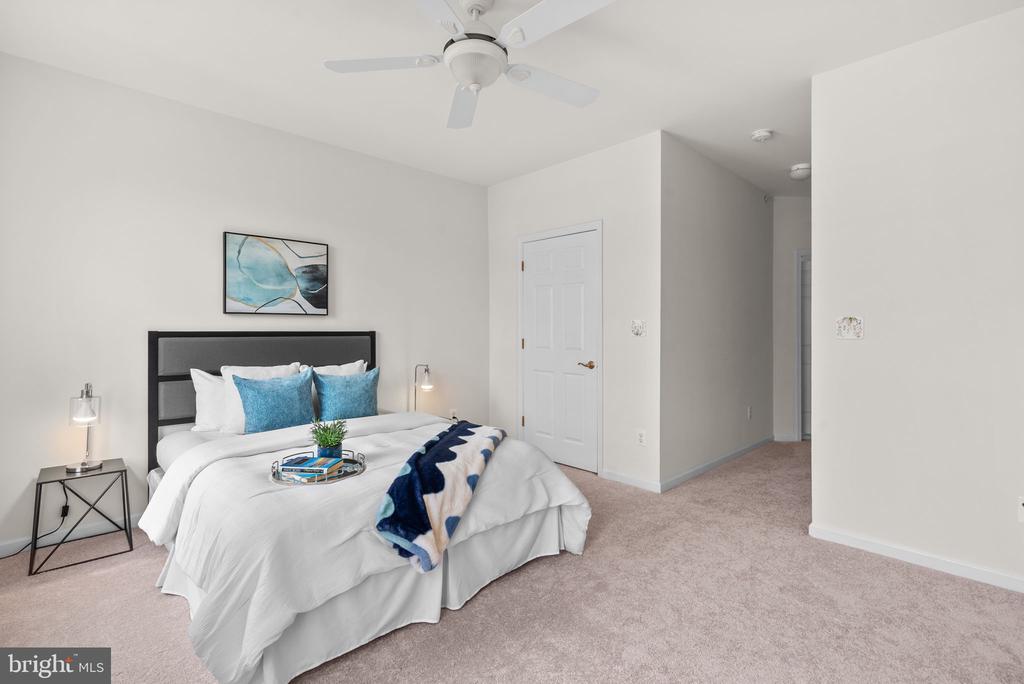201 HIGH GABLES DRIVE Unit: 408