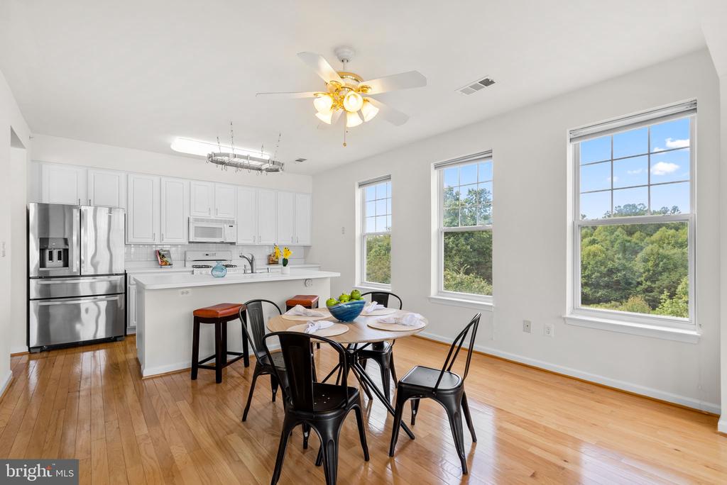201 HIGH GABLES DRIVE Unit: 408