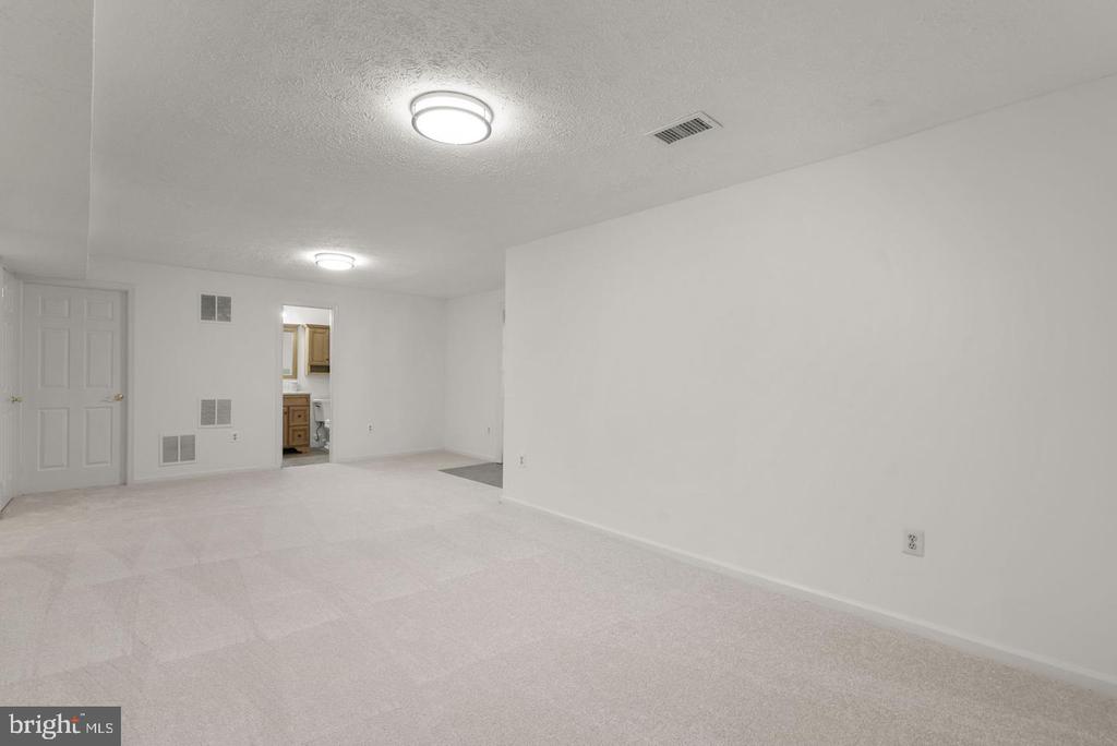 12109 MCDONALD CHAPEL DRIVE