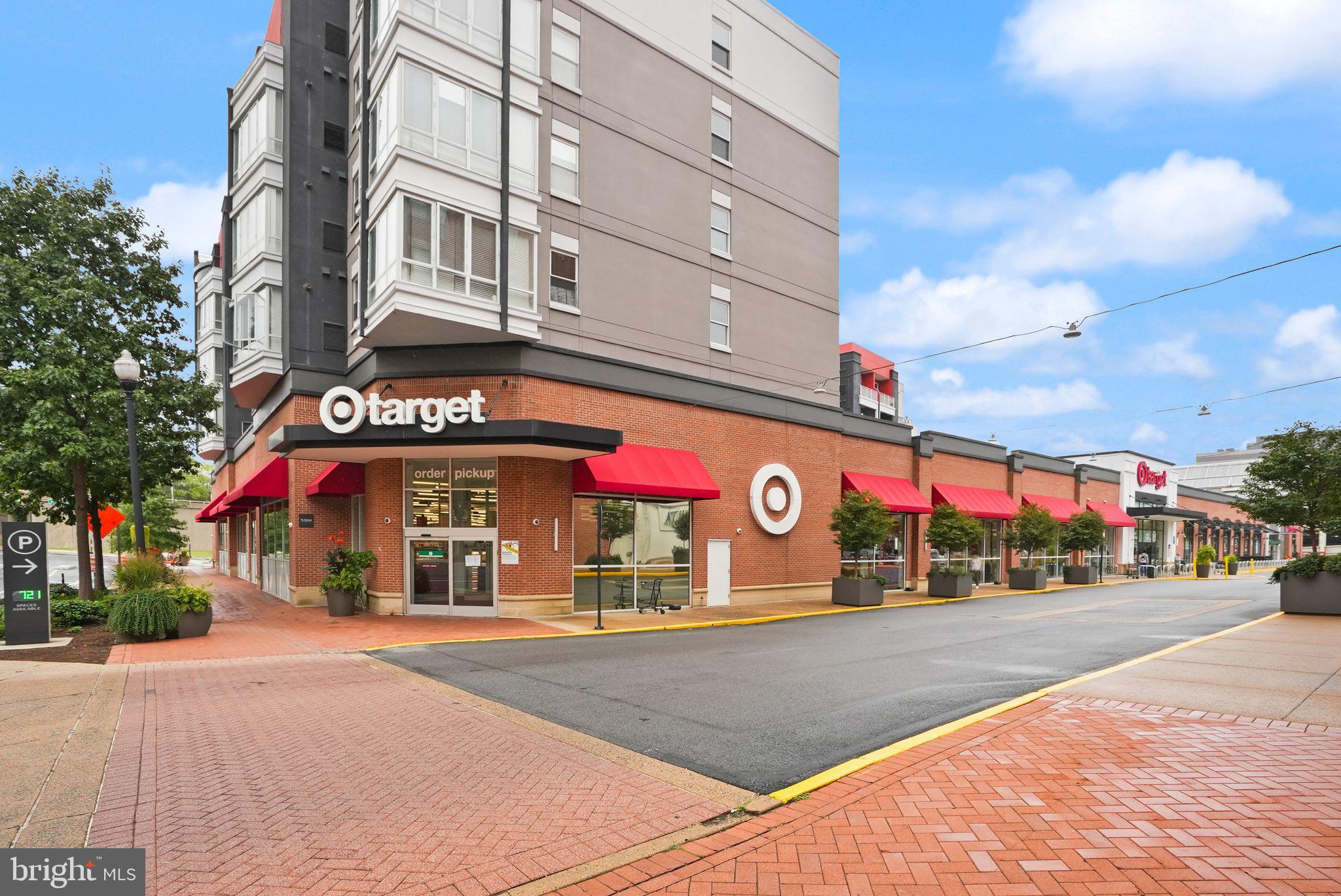 1300 ARMY NAVY DRIVE 722