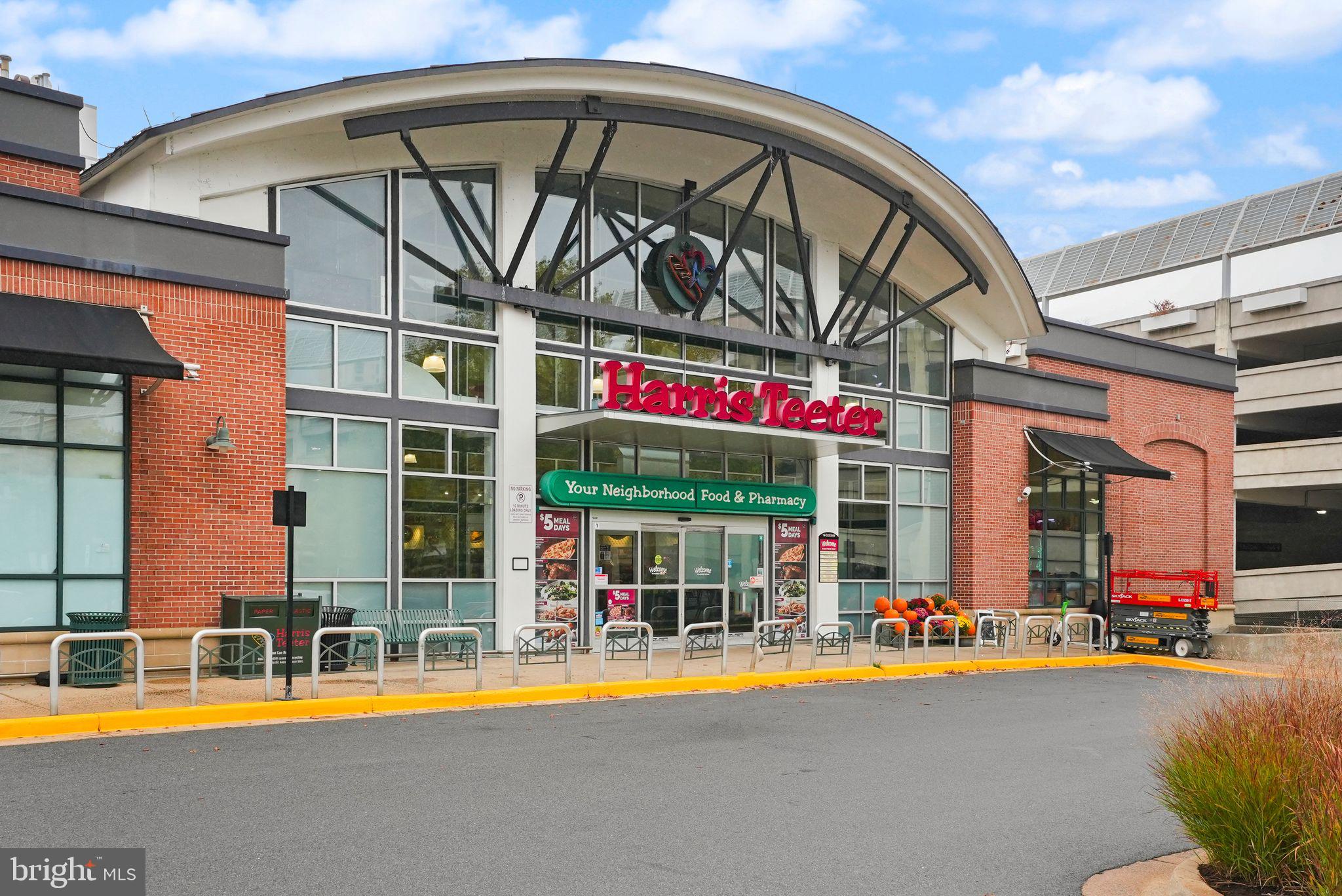 1300 ARMY NAVY DRIVE 722