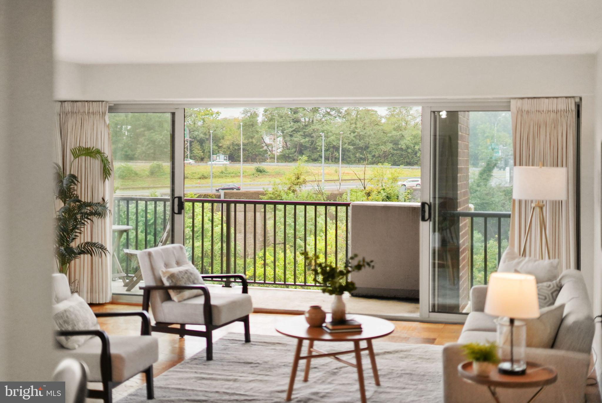 1300 ARMY NAVY DRIVE 722