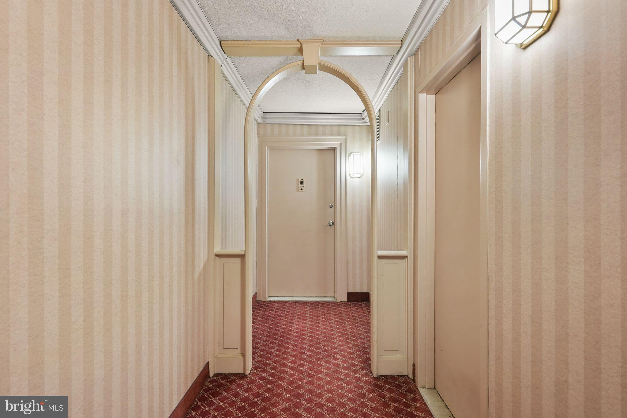 1300 ARMY NAVY DRIVE 722