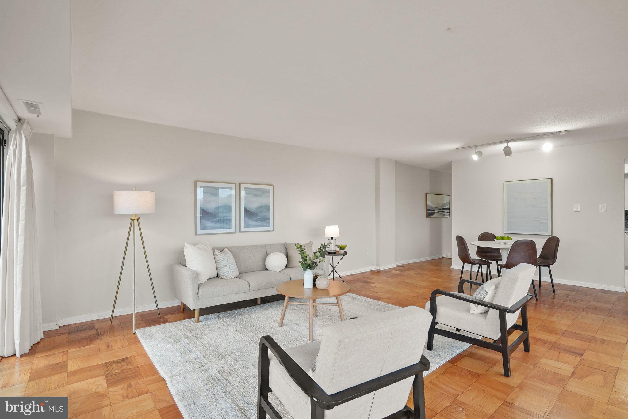 1300 ARMY NAVY DRIVE 722